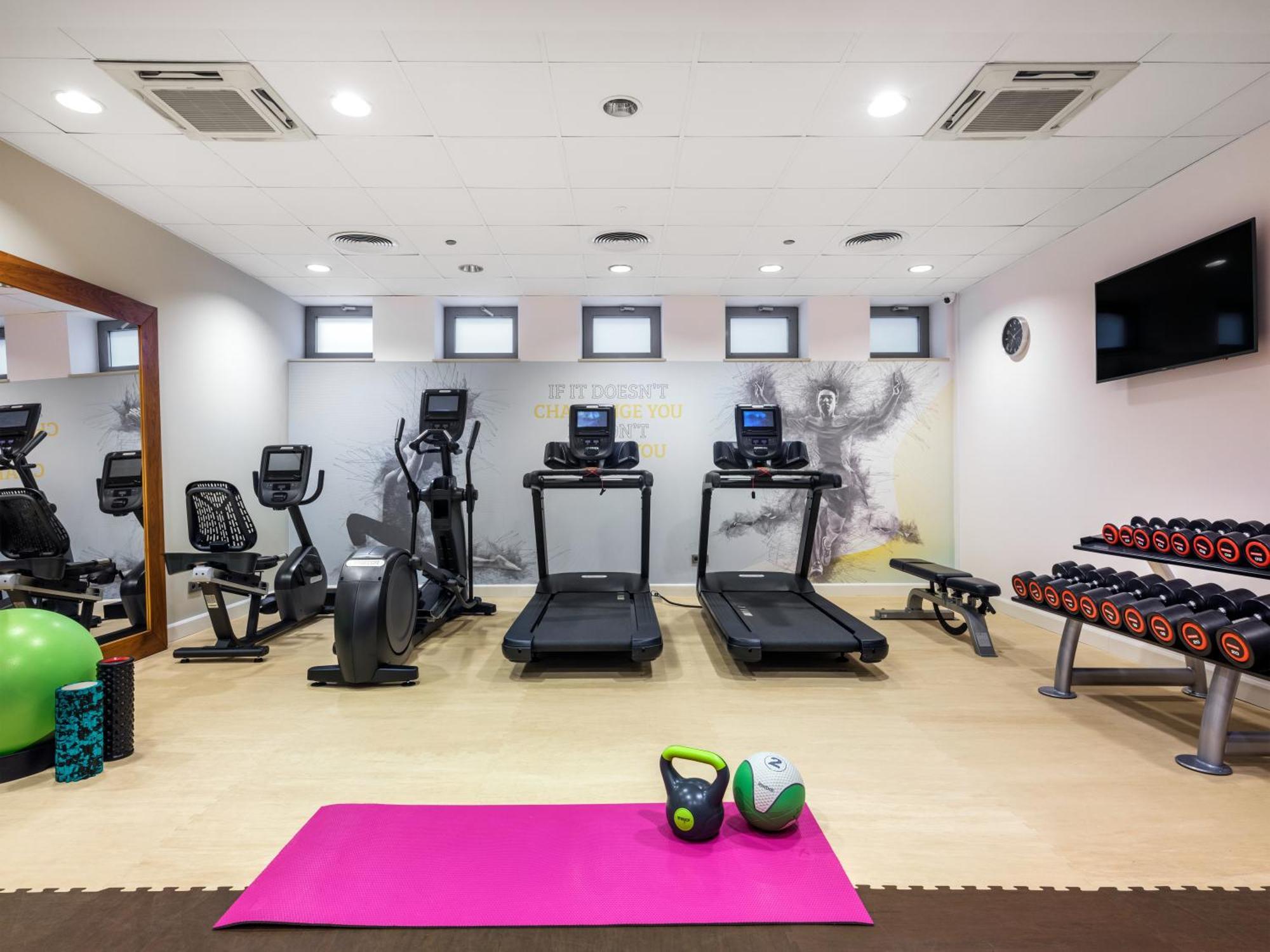 Hilton Garden Inn Krakow — Photos 1